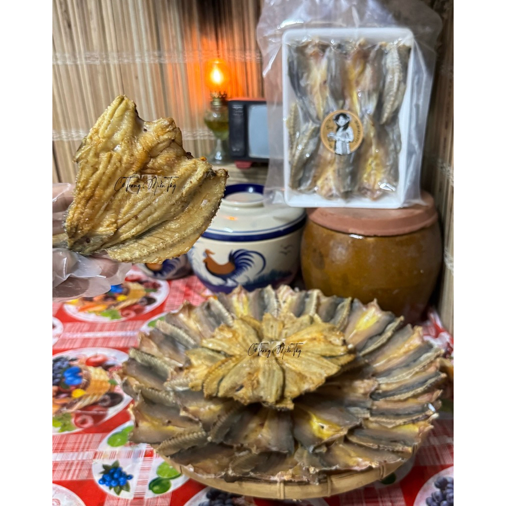 Khô cá chét vuông thiên nhiên loại lớn ( túi 500gram hút chân không ) Không đường