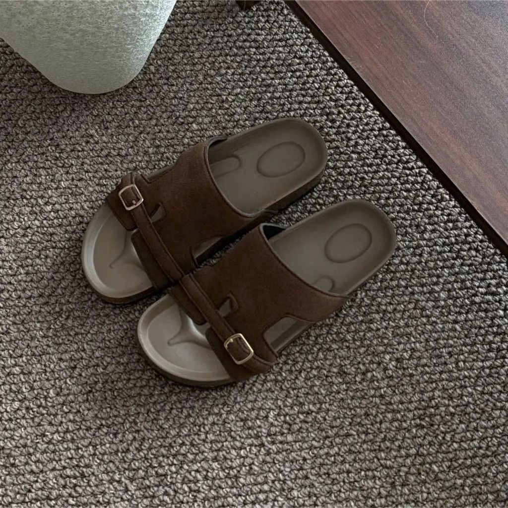 Dép Nữ Da Lộn, Dép Lê Nam Nữ Quai Khoá Ngang Đế Chấu  Cao 2Cm (BẢO HÀNH 3 THÁNG) || N54