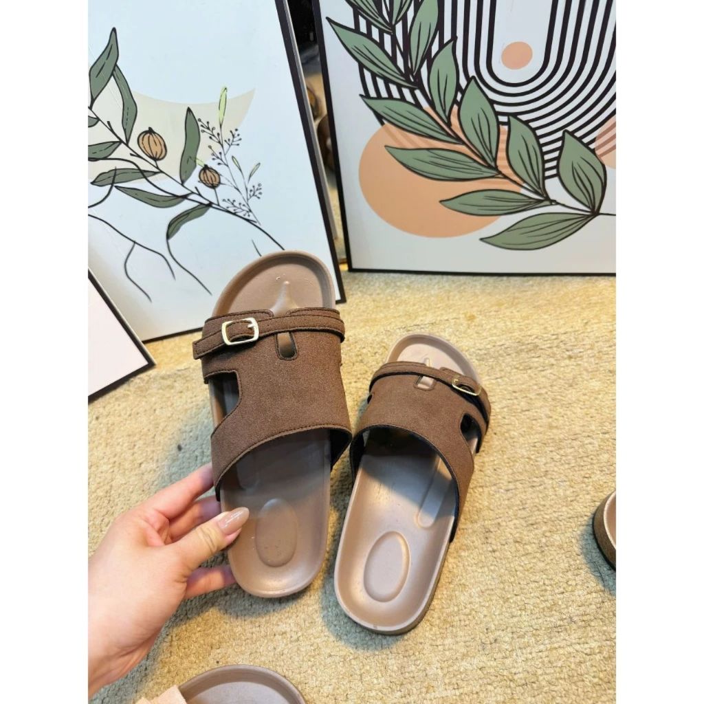 Dép Nữ Da Lộn, Dép Lê Nam Nữ Quai Khoá Ngang Đế Chấu  Cao 2Cm (BẢO HÀNH 3 THÁNG) || N54