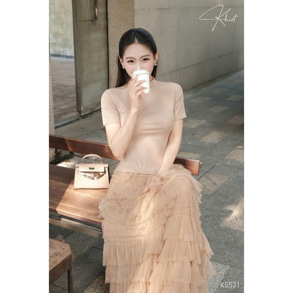 Set áo thun cổ lọ phối chân váy dài tầng bồng bềnh phong cách trẻ trung bay bổng KS531