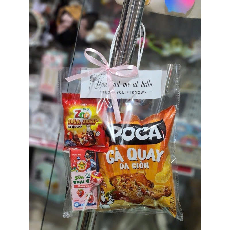 (10-50c) Túi đựng bánh kẹo, quà tặng.  Kích thước 25x30cm