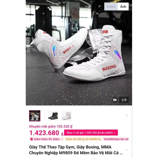Giày boxing cổ cao màu trắng và đen