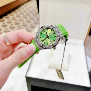 💎Đồng Hồ Nữ Dây Silicon Đính Đá Cao Cấp💎