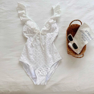 Set bikini 1 mảnh kết hợp chân váy xếp ly in hoạ tiết bánh bèo