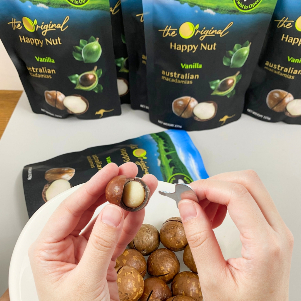 Hạt Macca Úc Vị Vanilla Happy Nut (Túi 225g) - Giòn Tan,  Béo Ngậy, Kèm Chìa Khóa Tách Vỏ Chính Hãng