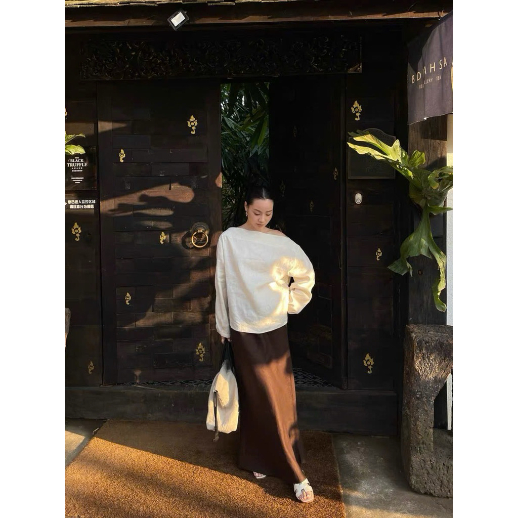 Áo linen cổ thuyền trễ vai Onni st
