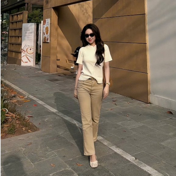 HTIQUE - Deal mở bán Quần jean ống đứng be cát sang trọng, Quần jean nữ thanh lịch dễ mix đồ QB07