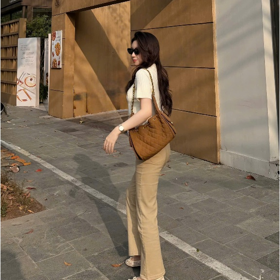 HTIQUE - Deal mở bán Quần jean ống đứng be cát sang trọng, Quần jean nữ thanh lịch dễ mix đồ QB07