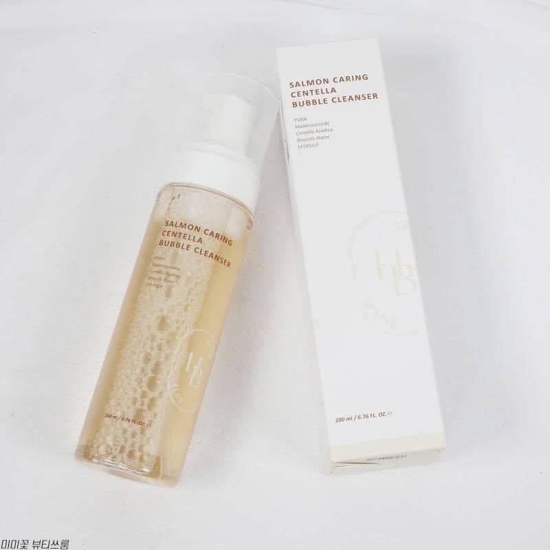 C37_ Sữa Rửa Mặt Tạo Bọt Salmon Caring Centella Bubble Cleanser Heveblue 200ml