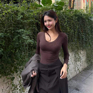 Áo thun cổ tim dài tay Casual Day, chất liệu cotton không pha nilon thoáng khí, ôm body, co dãn thoải mái - DT2