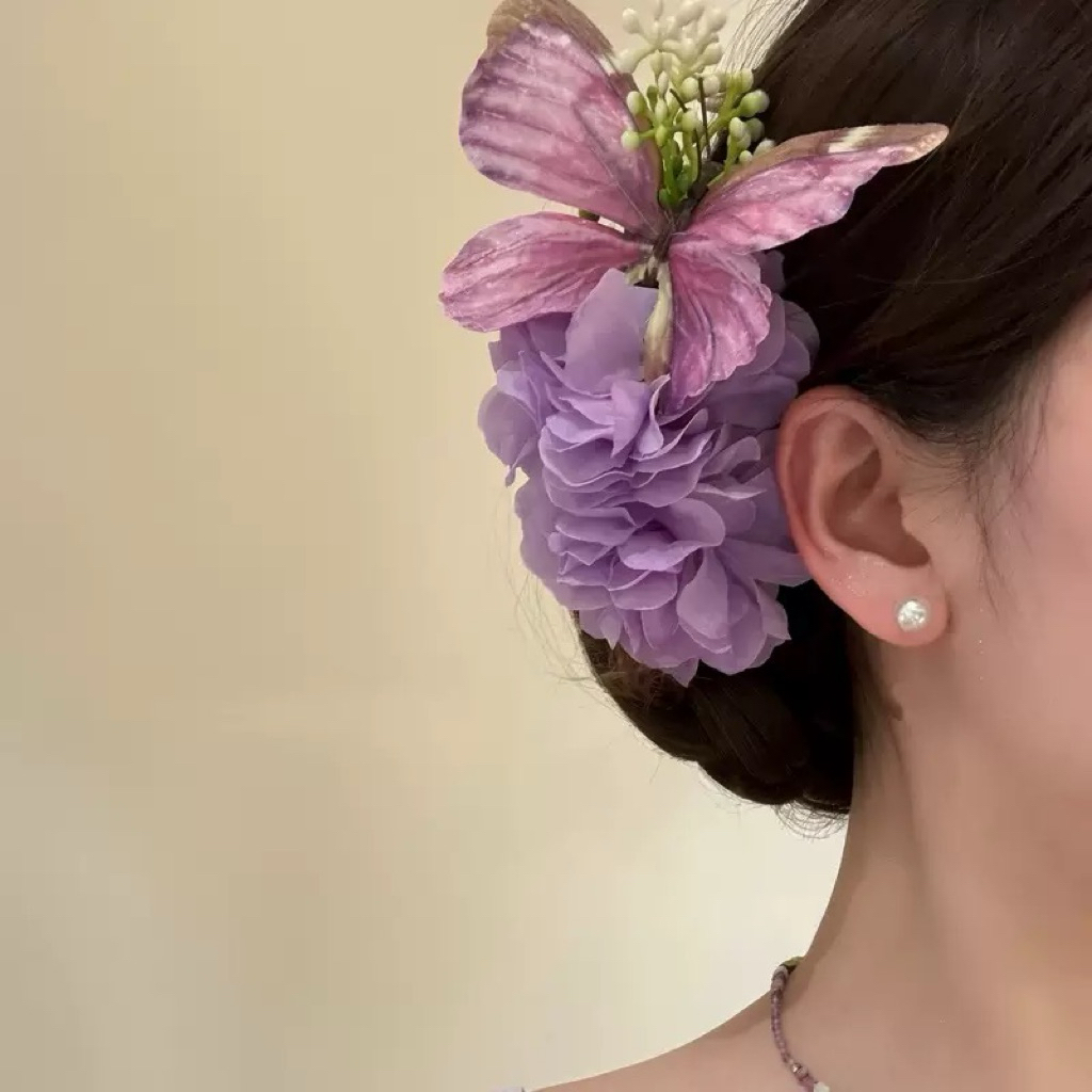 Kẹp Tóc Hoa Tú Cầu Tím Phối Bướm Xuân Hè Ngọt Ngào Phụ Kiện Du Lịch Kì Nghỉ Cô Dâu