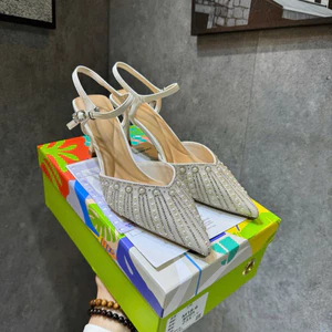 👠🕶️👜🎒…giày dáng quai cài