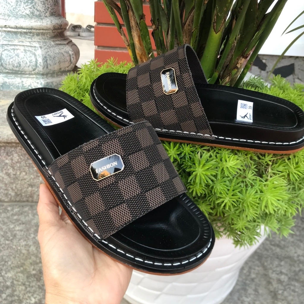 Dép Nam, Dép Da Nam Quai Ngang Kẻ Caro Cao Cấp, Đế Khâu Chắc Bền Đẹp Êm Chân Chống Trơn, Thời Trang Nam, Size 37-44