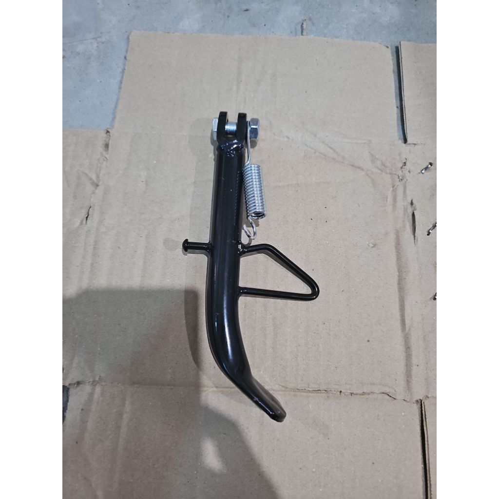 bộ chân chống phụ cúp 81 cúp 82 cúp học sinh sơn tĩnh điện phụ tùng phụ kiện cho xe máy chất lượng cao