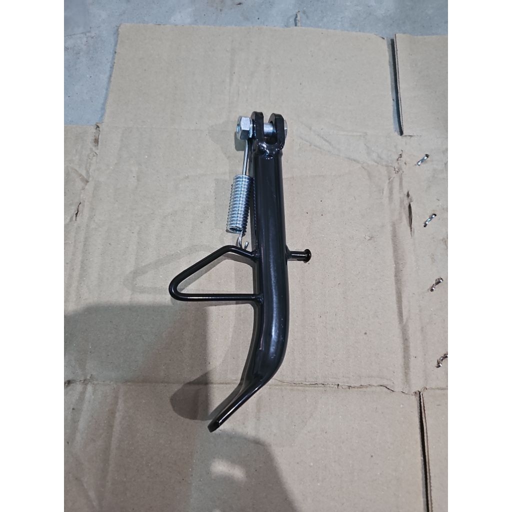 bộ chân chống phụ cúp 81 cúp 82 cúp học sinh sơn tĩnh điện phụ tùng phụ kiện cho xe máy chất lượng cao