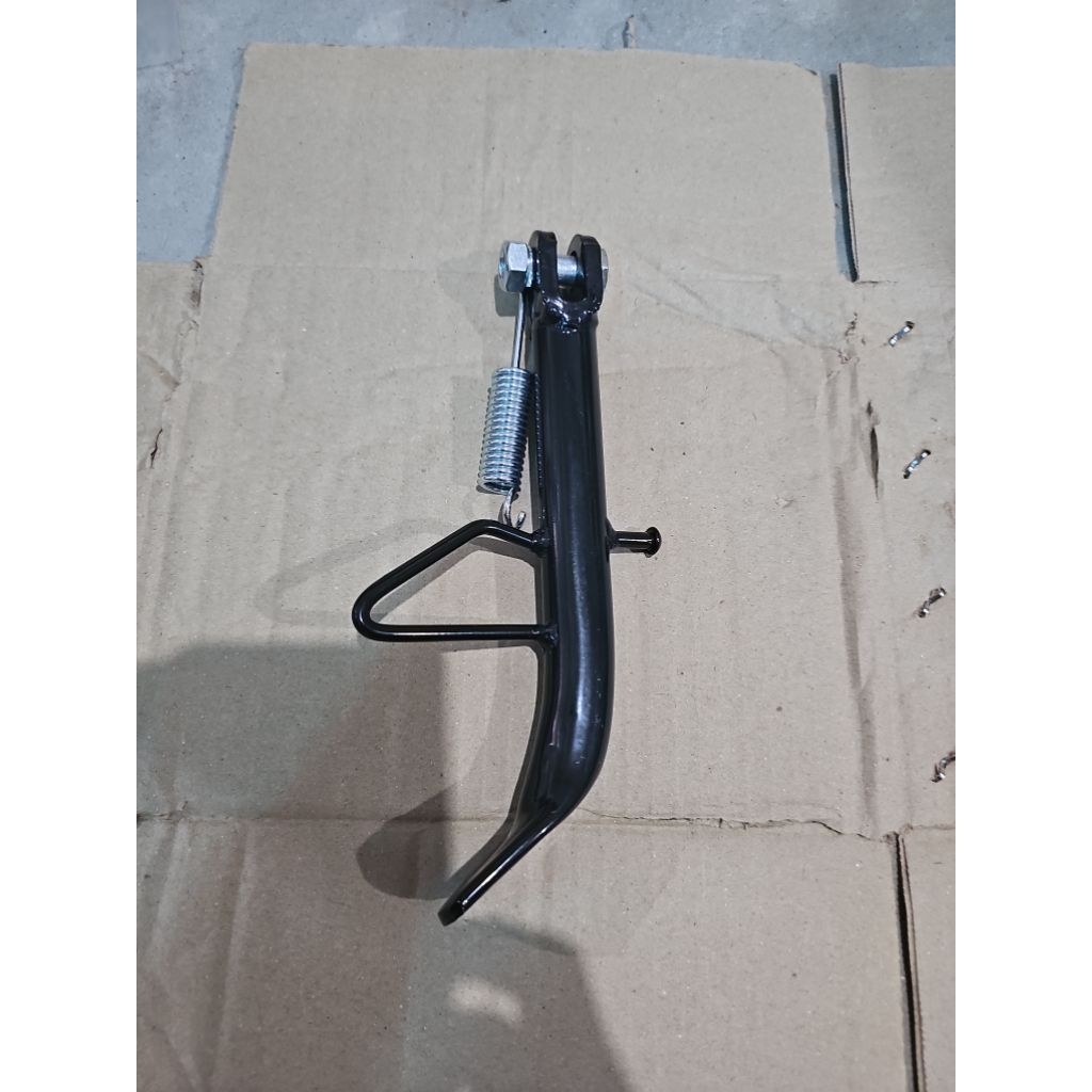 bộ chân chống phụ cúp 81 cúp 82 cúp học sinh sơn tĩnh điện phụ tùng phụ kiện cho xe máy chất lượng cao