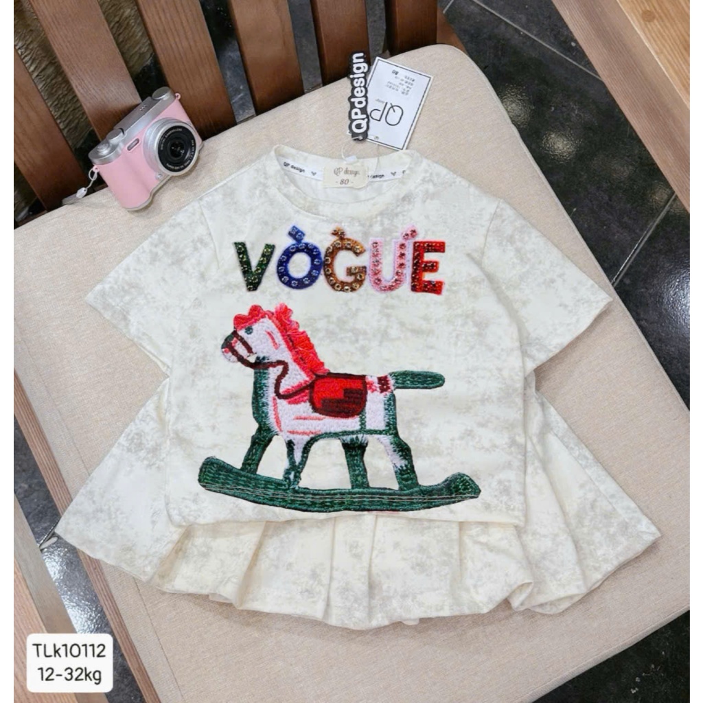 Váy Xếp Ly In Hình Ngựa (VOGUE) Dành Cho Bé Gái Từ 9-42kg