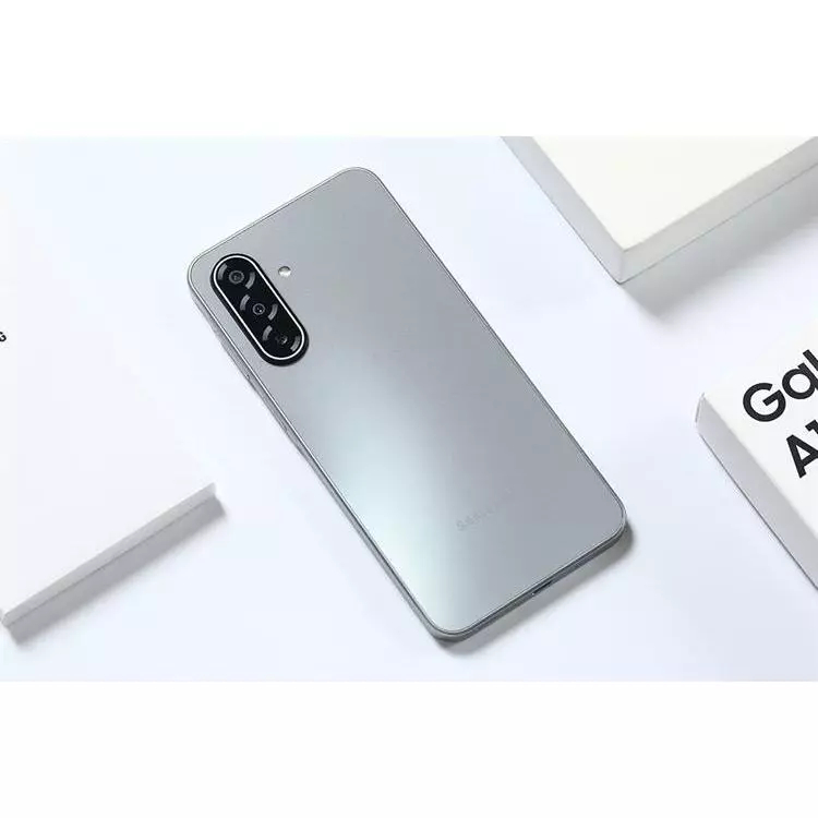 [DDV x Hannah] Điện thoại Samsung Galaxy A17 5G 8GB | 128GB - Màn hình 6,7" 90Hz, Exynos 1330, 5000mAh - Hàng Chính Hãng