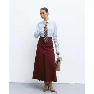 Chân Váy Dài Công Sở Dáng A Cao Cấp – Màu đỏ burgundy - Váy Midi Nữ Thanh Lịch Phối Blazer Sơ Mi | Diluclothing