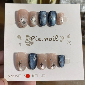 484. nailbox mắt mèo màu da, màu xanh đen bling bling