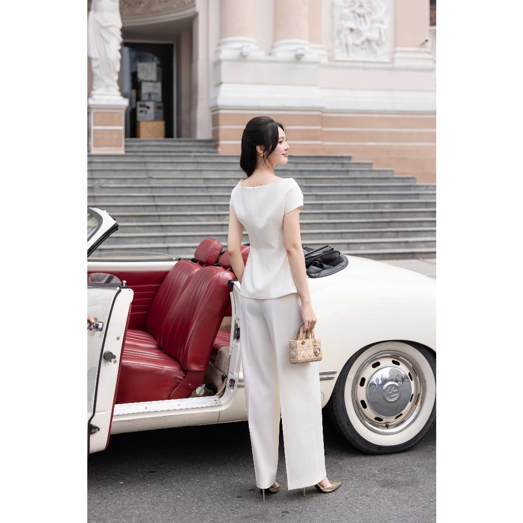 Quần Ống Suông Thêu Túi Cơi 3P02.2601, Quần Công Sở Dáng Đứng Detail Túi Trước Thanh Lịch, Quiet Luxury Thiết kế Bởi JM