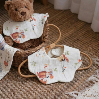 Set 2 YẾM CỔ TÍCH XÔ MUSLIN cổ hoa CHO BÉ – MẪU MỚI SIÊU DỄ THƯƠNG