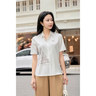 Áo Kiểu Sơ Mi Nữ LAMER FASHION Lụa Ngọc Trai Công Sở Dáng Suông Ngắn Tay In Họa Tiết Đính Logo KUVN O61H26Q006