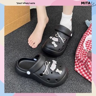 Dép sục nữ Mita đế cao 5 cm form xoài kèm charm Mèo nơ bạc có quai hậu dễ thương CS-218