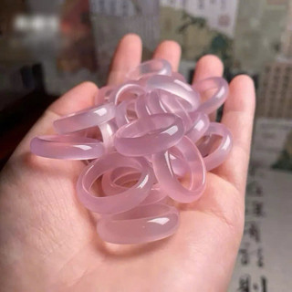 Nhẫn Khối Thạch anh hồng Brazil  mang sắc hồng dịu nhẹ,phong thuỷ may mắn- Chou Jewelry