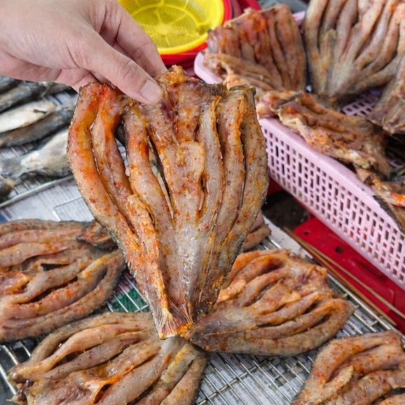 Khô Cá Lóc Đặc Sản Miền Tây – Cá Lóc Khô Nguyên Con, Thịt Dai Ngọt Tự Nhiên