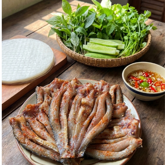 Khô Cá Lóc Đặc Sản Miền Tây – Cá Lóc Khô Nguyên Con, Thịt Dai Ngọt Tự Nhiên