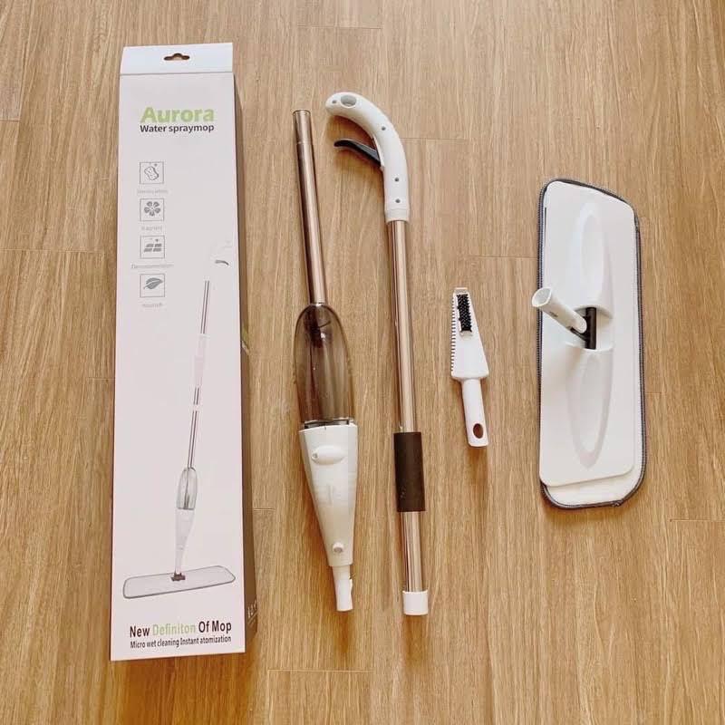 Cây Lau Nhà Phun Sương Tiện Lợi Xoay 360 Độ Có Bình Xịt Nước Lau Sàn Thông Minh Làm Sạch