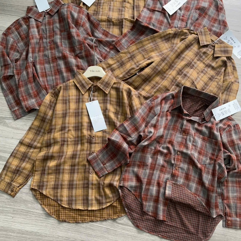 Áo Sơ Mi Nữ Kẻ Sọc Form Rộng Basic Túi Ngực Tay Dài Phong Cách Hàn Quốc – Áo Sơ Mi Nữ Dễ Phối Đồ Trendy Joolate 1102 p13