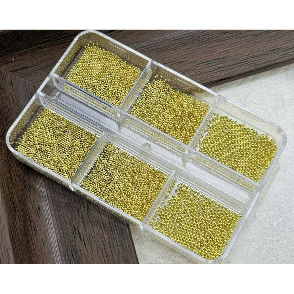 Bi mini trang trí nail,khay bi 6 ô mix size sẵn 2 màu vàng bạc