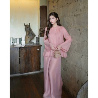 Set lụa công sở cao cấp tay loe phối cổ hoa nổi bật quyến rũ trẻ trung