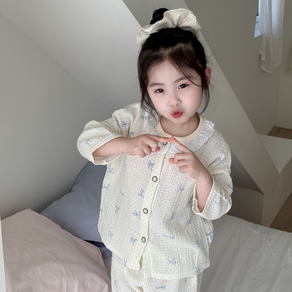 Đồ ngủ bé gái 9–24kg | Bộ dài tay phối cổ ren, vải Xô Muslin thoáng mát, thấm hút mồ hôi