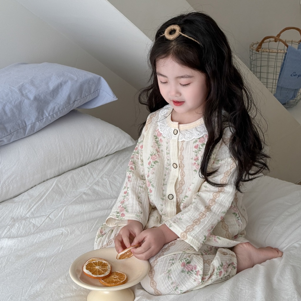 Đồ ngủ bé gái 9–24kg | Bộ dài tay phối cổ ren, vải Xô Muslin thoáng mát, thấm hút mồ hôi