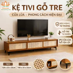 Kệ tivi phòng khách cửa lùa 1m2 1m6, Tủ tivi phòng khách gỗ tre cửa trượt giả mây tre đan cổ điển màu nâu và vàng — ảnh 1