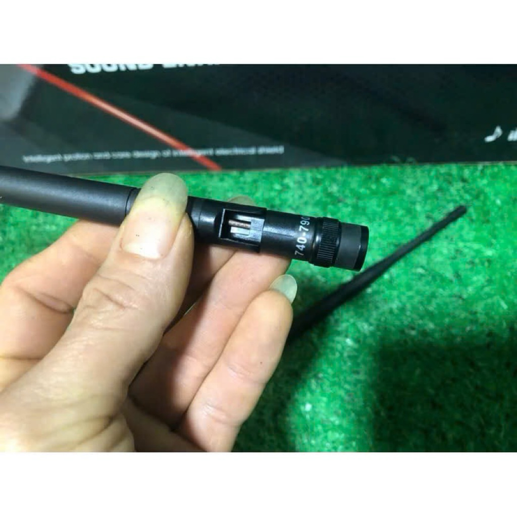 Angten đuôi cài mic không dây