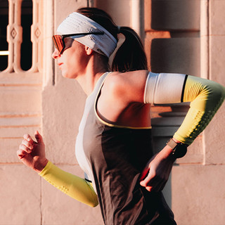 Băng Bảo Vệ Ống Tay Compressport ArmForce Ultralight