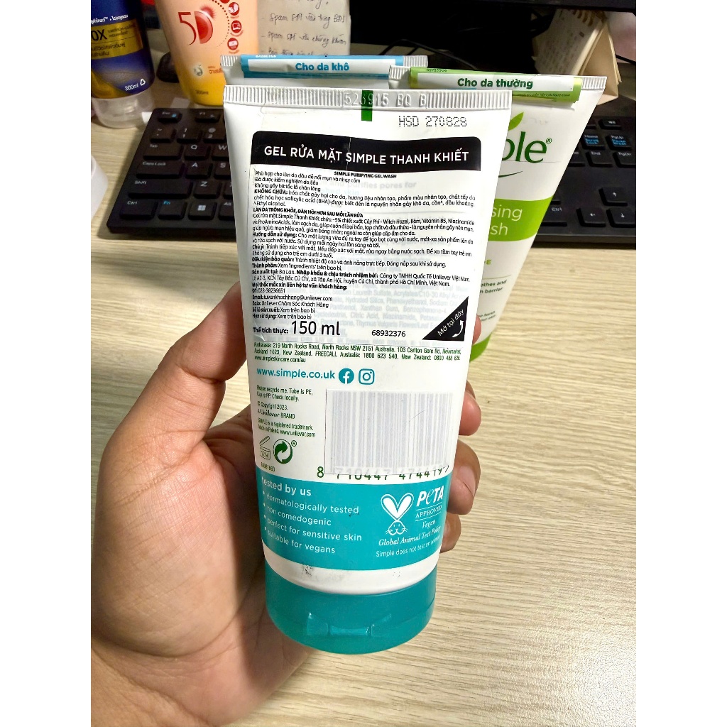 [150ml] Sữa rửa mặt Simple chính hãng, khách hàng lựa chọn theo loại da