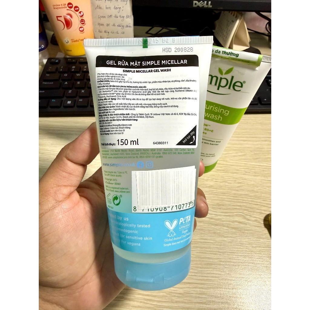 [150ml] Sữa rửa mặt Simple chính hãng, khách hàng lựa chọn theo loại da