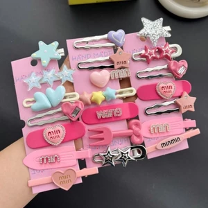 Set 7 Kẹp tóc chữ cái kim loại– Phụ kiện "ngầu xỉu" cho nàng ngọt ngào mà chất chơi