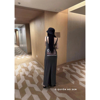 VÁY XUÔNG CHOM XÁM HỞ LƯNG HOT HIT