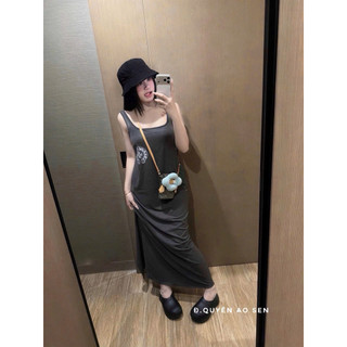VÁY XUÔNG CHOM XÁM HỞ LƯNG HOT HIT