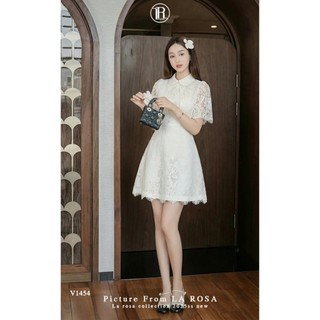 Đầm Ren Trắng Dự Tiệc Cao Cấp LA ROSA Đầm Xòe Tiểu Thư Phối Tà Choàng Vai Sang Trọng V1454