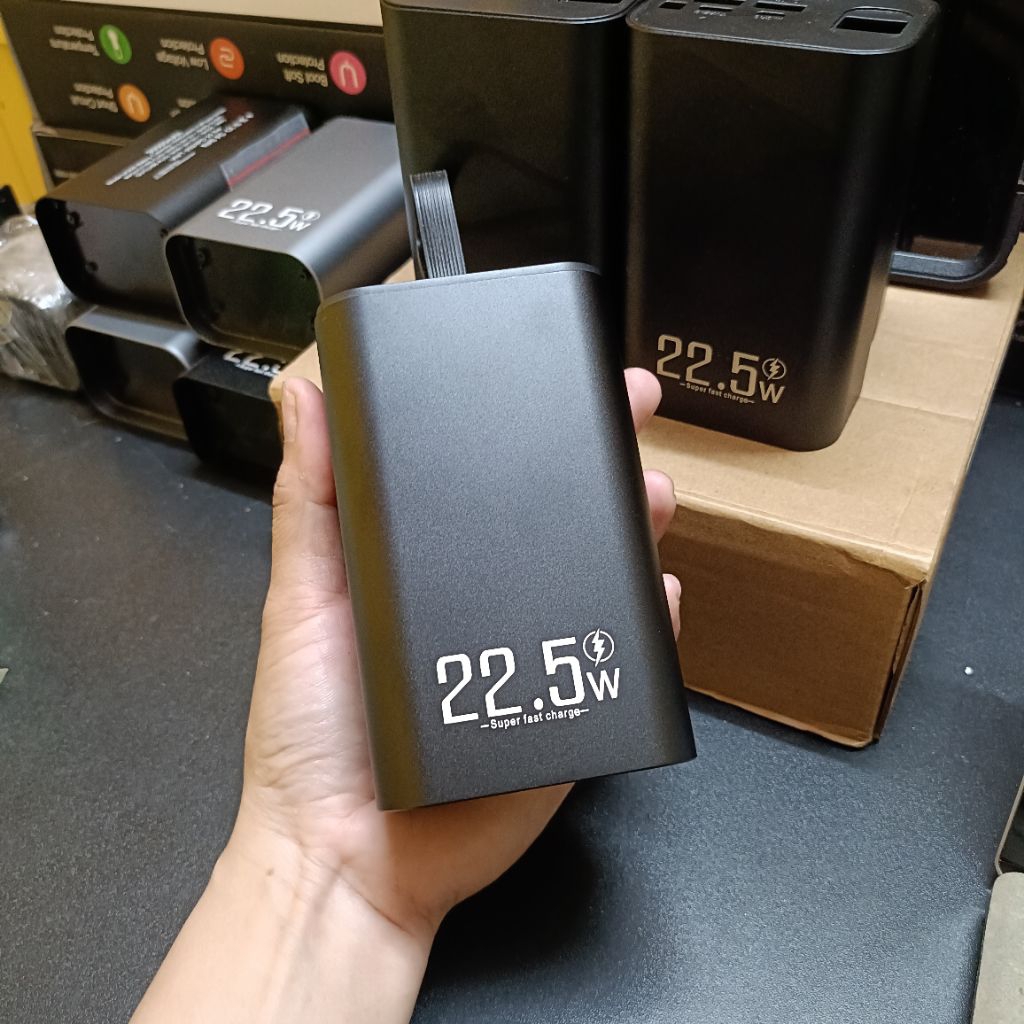 vỏ sạc dự phòng 30000mAh pin lithium sạc nhanh 22,5w có đèn led tiện dụng