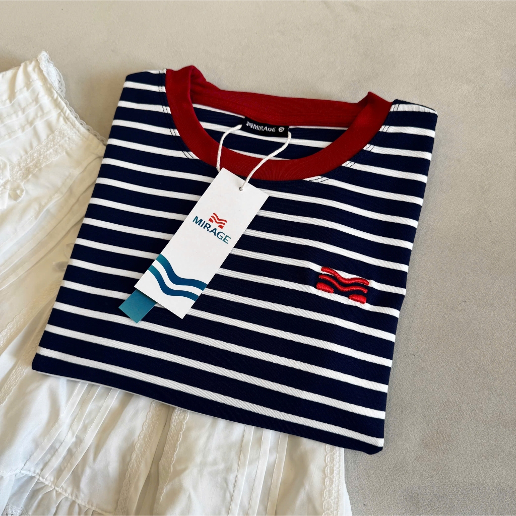 Áo Thun Mirage Cổ Viền Đỏ Sọc Xanh Bắt Mắt Local Brand Chất Cotton Mềm Mịn.