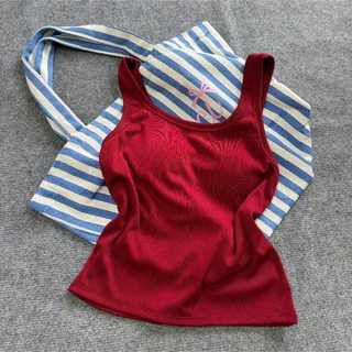 Áo Ba Lỗ Nữ Bigsize Có Mút Ngực Vải Tăm Lạnh Co Giãn Form Ôm Tôn Dáng 50-92kg A343