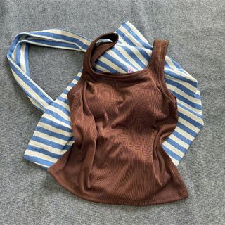Áo Ba Lỗ Nữ Bigsize Có Mút Ngực Vải Tăm Lạnh Co Giãn Form Ôm Tôn Dáng 50-92kg A343